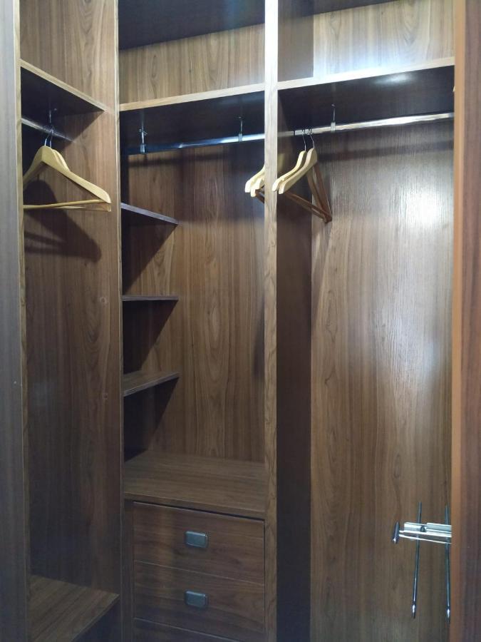 Bonito Apartamento Con Encanto En Casco Antiguo Ron 7 Valenciayole Apartment ภายนอก รูปภาพ